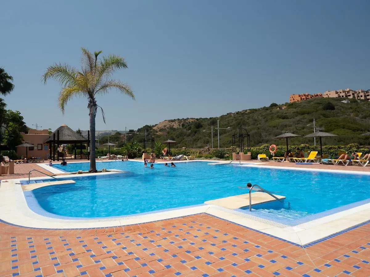2199-Apt With Terrace And Pools Manilva
